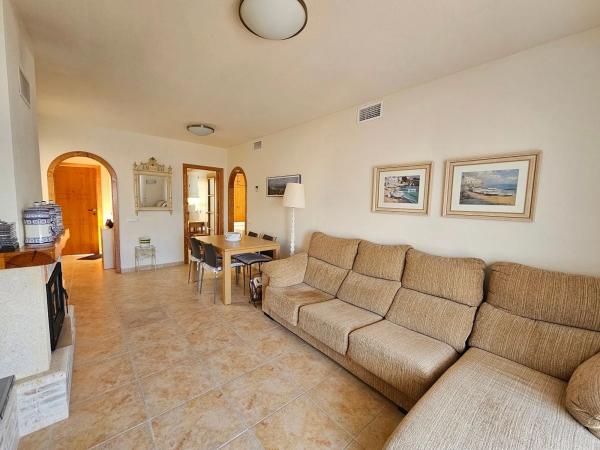 Chalet pareado en calle Monte de Santa Pola