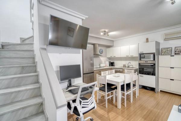 Chalet adosado en calle La Rioja