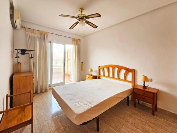 Casa independiente en avenida de Noruega