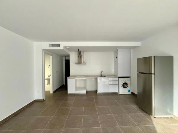 Piso en calle de Xipre, 70