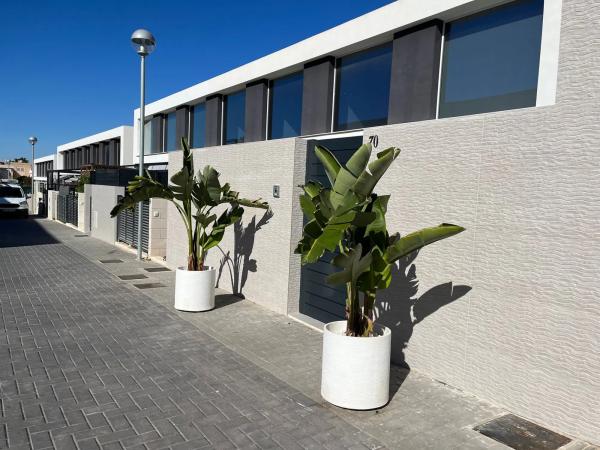 Piso en calle de Xipre, 70