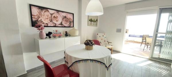 Chalet adosado en avenida del Mediterrani, 68