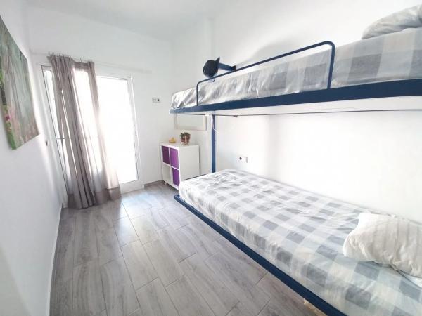 Chalet adosado en avenida del Mediterrani, 68