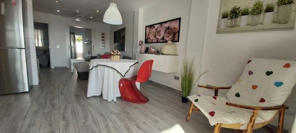 Chalet adosado en avenida del Mediterrani, 68