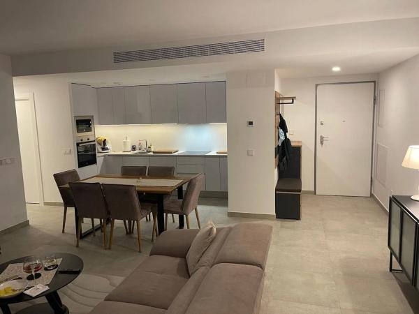 Piso en avenida del Mediterrani