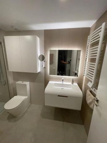 Piso en avenida del Mediterrani