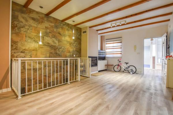 Casa independiente en avenida de Finlandia, 10