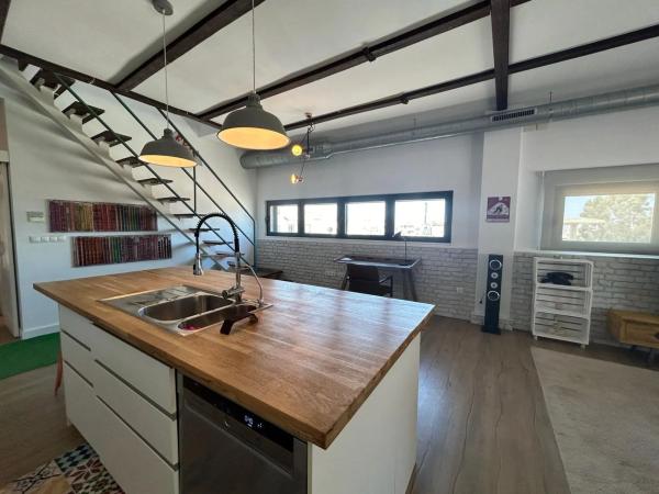 Estudio en Gran Vista-Olivo de Oro