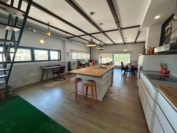 Estudio en Gran Vista-Olivo de Oro