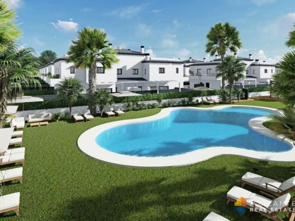 Chalet adosado en calle Manuela Molina Segura