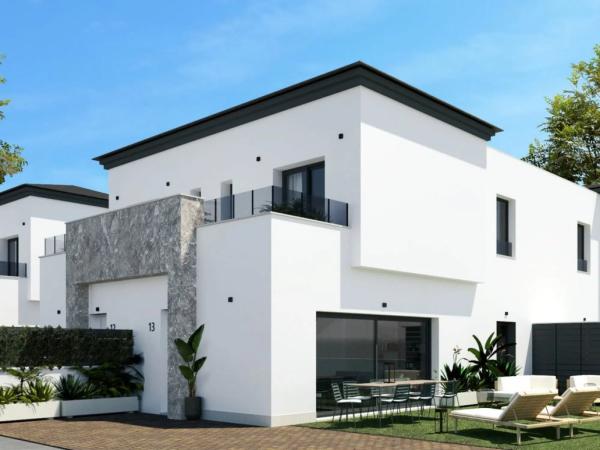 Chalet adosado en calle Manuela Molina Segura