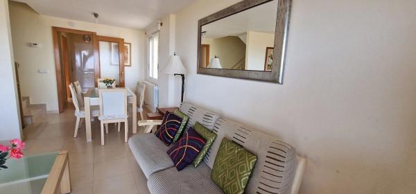 Chalet pareado en avenida escandinavia, 39