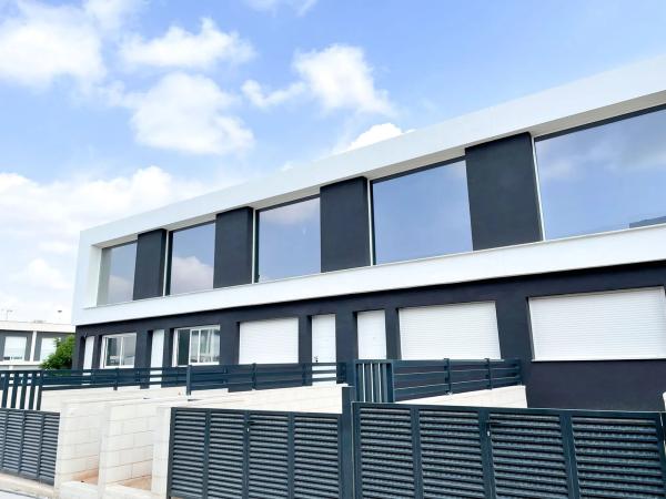 Chalet adosado en calle Adelaida Pérez Ojeda García