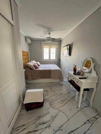 Chalet pareado en calle Carabassí