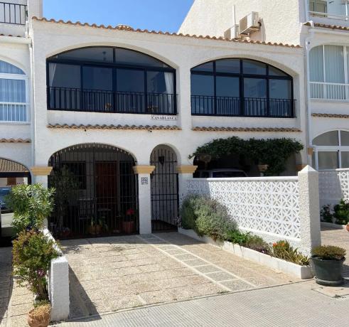 Chalet adosado en avenida D'Escandinàvia, 33