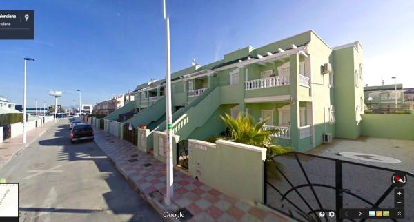 Ático en calle Finlandia, 2