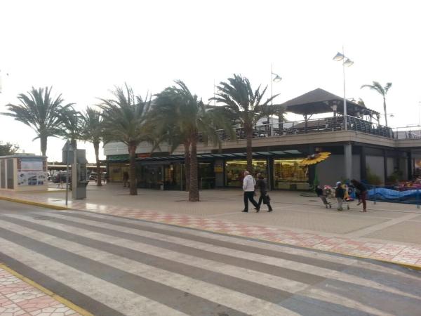 Ático en calle Finlandia, 2