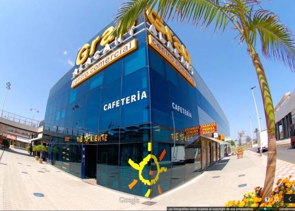 Ático en calle Finlandia, 2