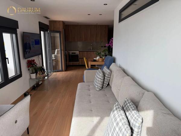 Piso en avenida Jesús Astondoa Santamaría