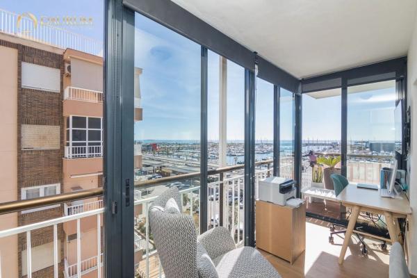 Piso en avenida Jesús Astondoa Santamaría