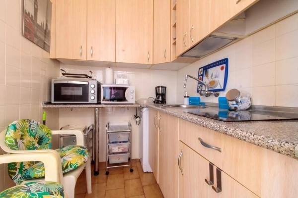 Piso en calle Venecia, 28