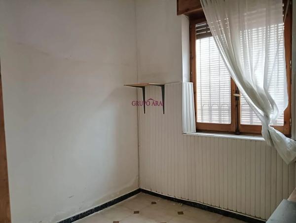 Chalet pareado en calle de Sant Antoni, 1