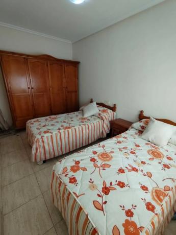 Piso en calle Isabel la Catolica, 56