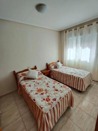 Piso en calle Isabel la Catolica, 56