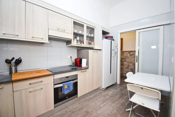 Piso en calle de la Victoria, 61