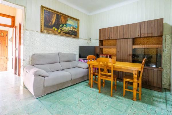 Casa independiente en calle Sant Pasqual