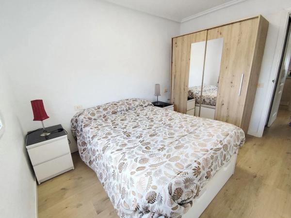 Chalet adosado en calle Jijona