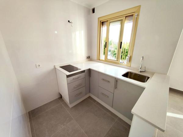 Chalet adosado en avenida de Ronda, 27