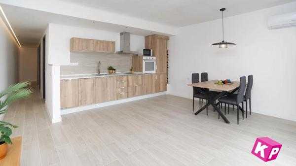 Piso en avenida Jesús Astondoa Santamaría