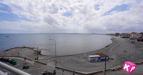 Piso en avenida Jesús Astondoa Santamaría