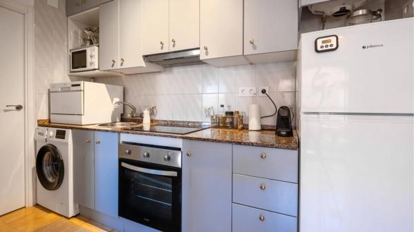 Piso en calle Hellín, 13