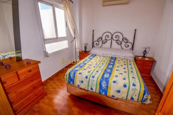 Piso en calle Enrique Pire Solís