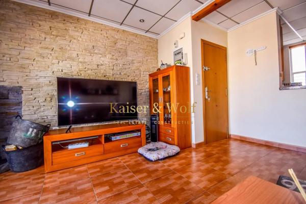 Piso en calle Enrique Pire Solís