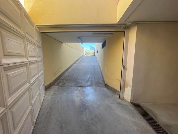 Chalet adosado en calle Gerona