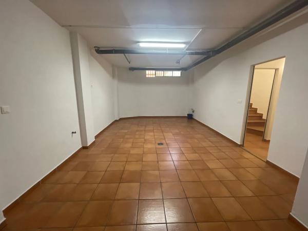 Chalet adosado en calle Gerona