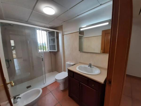 Chalet adosado en calle Gerona