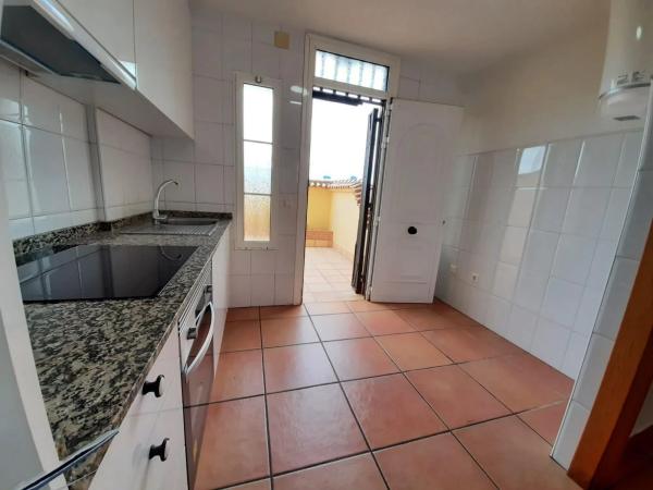 Chalet adosado en calle Gerona