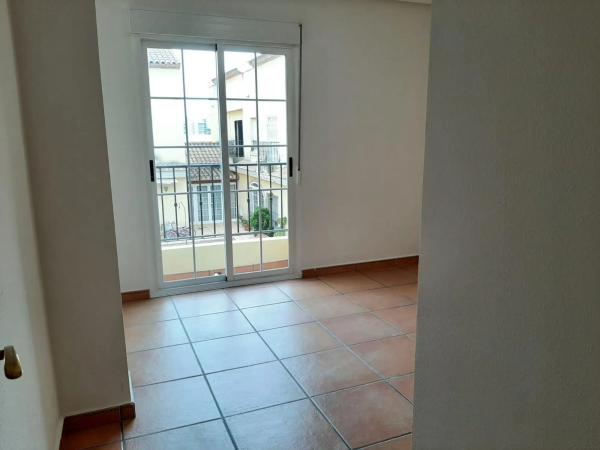 Chalet adosado en calle Gerona