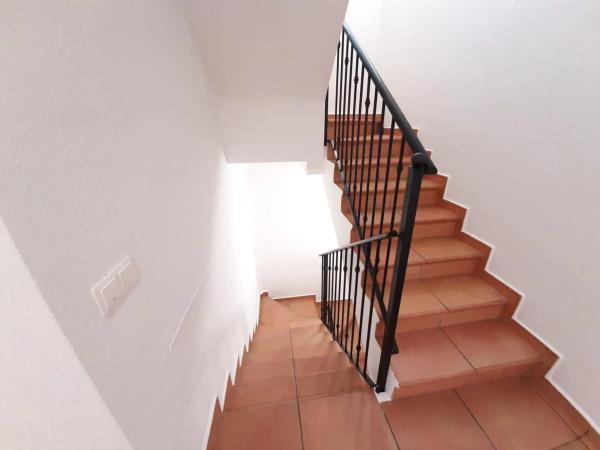 Chalet adosado en calle Gerona
