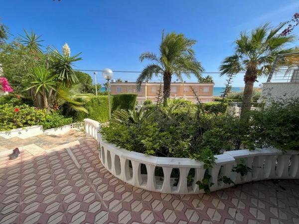 Piso en Calas de Santa Pola este