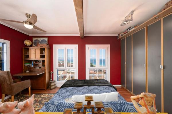 Chalet adosado en calle País Vasco