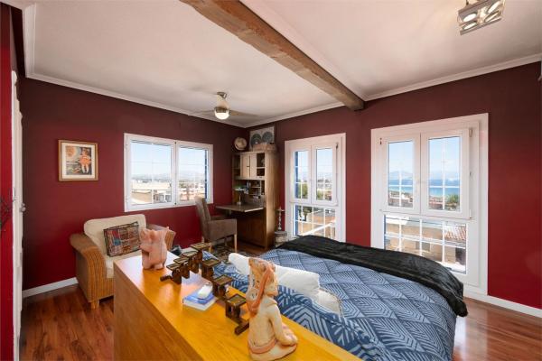 Chalet adosado en calle País Vasco