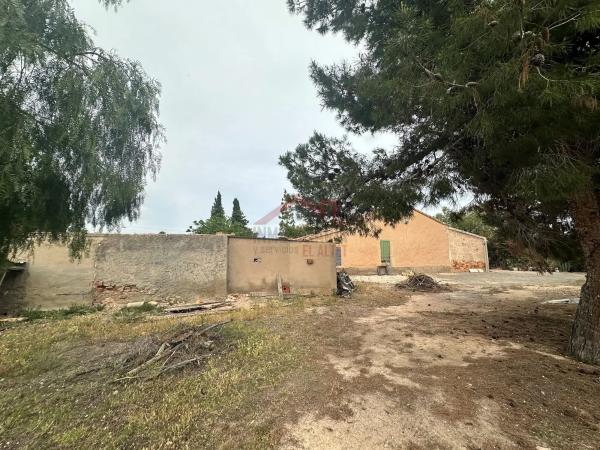 Casa independiente en Partida Torrellano bajo