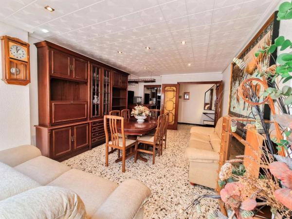 Piso en Barrio Carrús Oeste