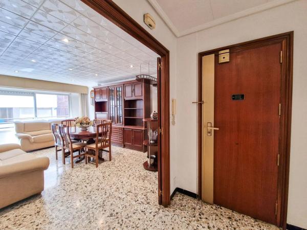 Piso en Barrio Carrús Oeste