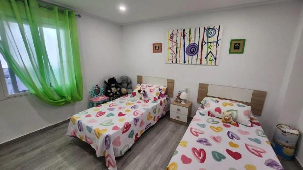 Piso en Barrio Reina Victoria-Miguel Hernández